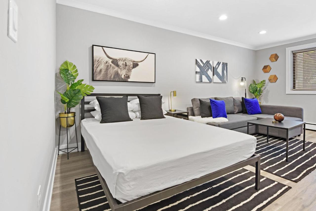 Sophisticated Studio Apartment With Modern Kitchen - Oakdale Od2 Rep Chicago Kültér fotó